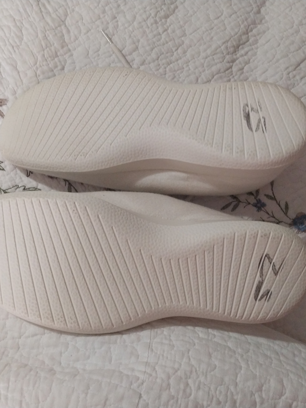 allbirds Women's Off-White Wool Runner-Up Sneakers Size 10 - Picture 11 of 12
